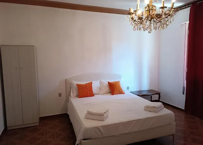 Locazione Turistica ベッド・アンド・ブレックファスト